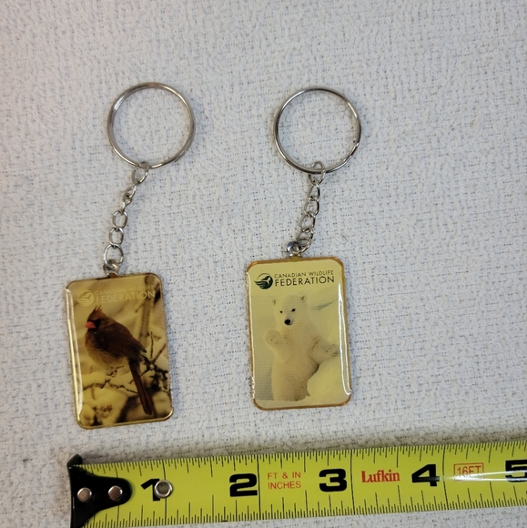 Vintage Polar Bear and Bird Keychain - Picture 4 of 10